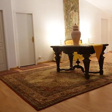Le Deffend Villa