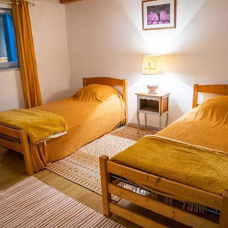 Le Deffend Villa